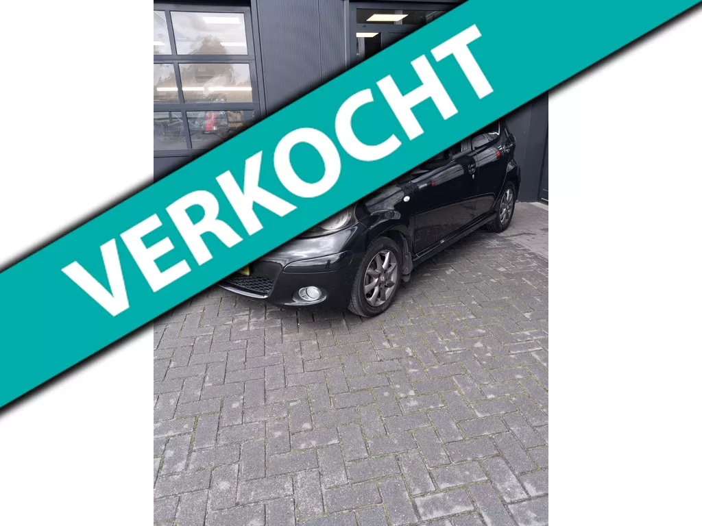 Toyota Aygo 1.0-12V Dynamic Navigator
