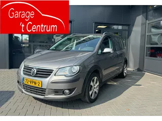 Volkswagen Touran 1.9 TDI Cross Touran | Achteruitrijcamera | Airco | Cruise control