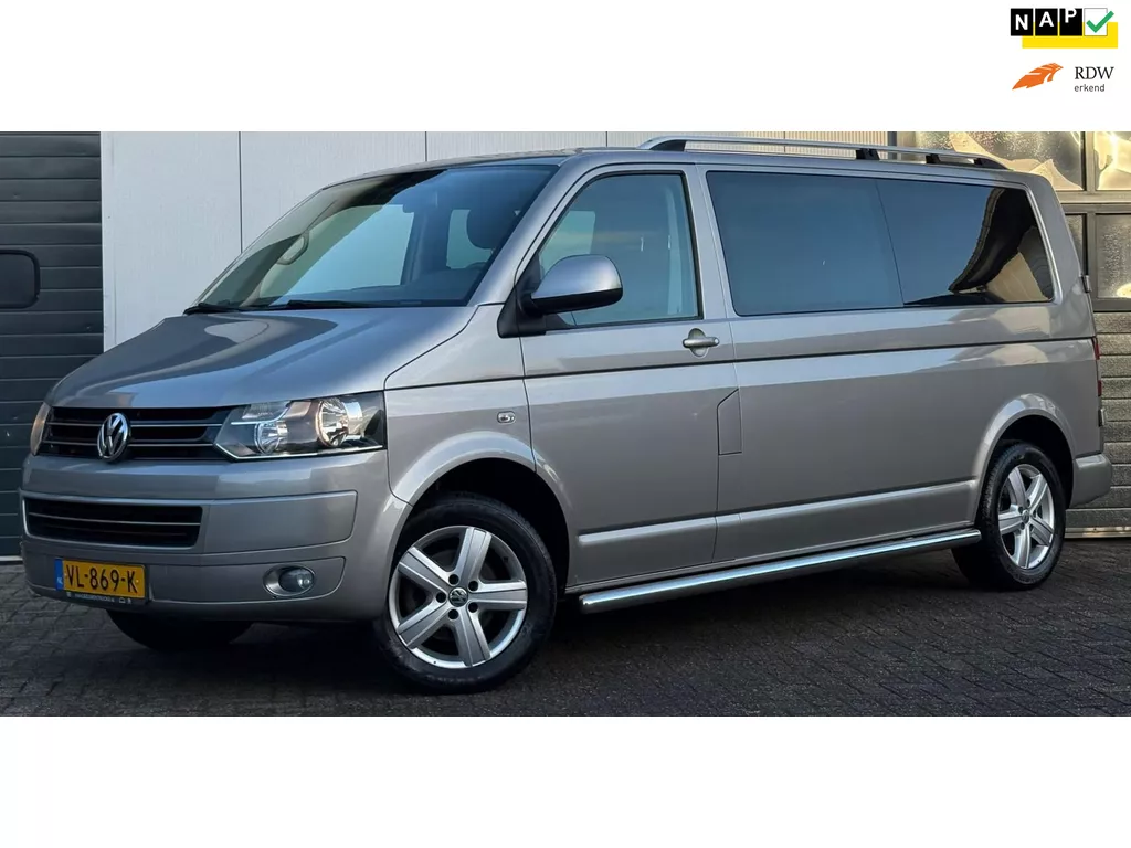 Volkswagen Transporter 2.0 TDI automaat 140 pk Dubbel cabine . Leer