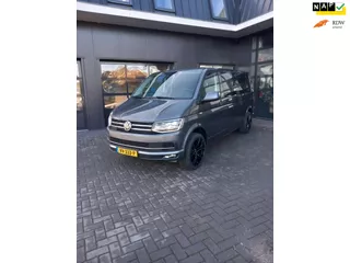 Volkswagen Transporter 2.0 TDI L2H1 DC Highline DSG