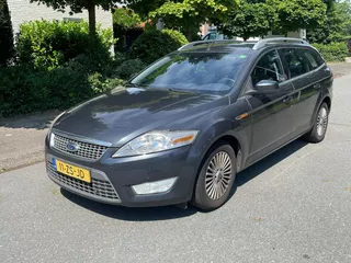Ford Mondeo Wagon 2.0-16V Titanium