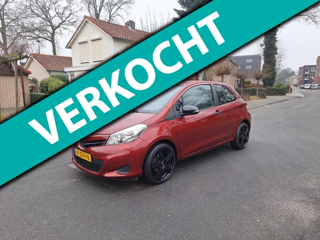 Toyota Yaris 1.3 VVT-i Comfort|Airco|LMV|Radio